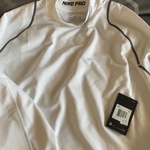 Nike Pro - HyperWarm Fitted Shirt